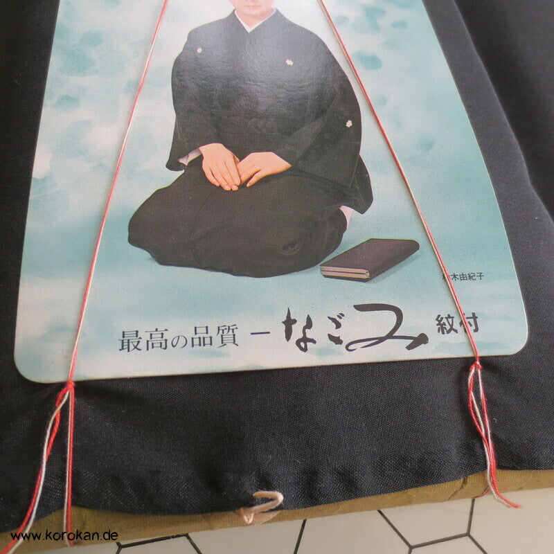schwarzer Chirimen Crepe Seiden Tanmono Kimono