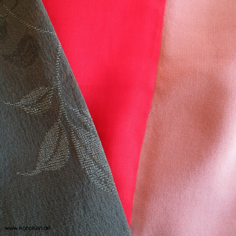 gewebter Bambus Seidendamast, rotes Futter Iromujji Komon Kimono