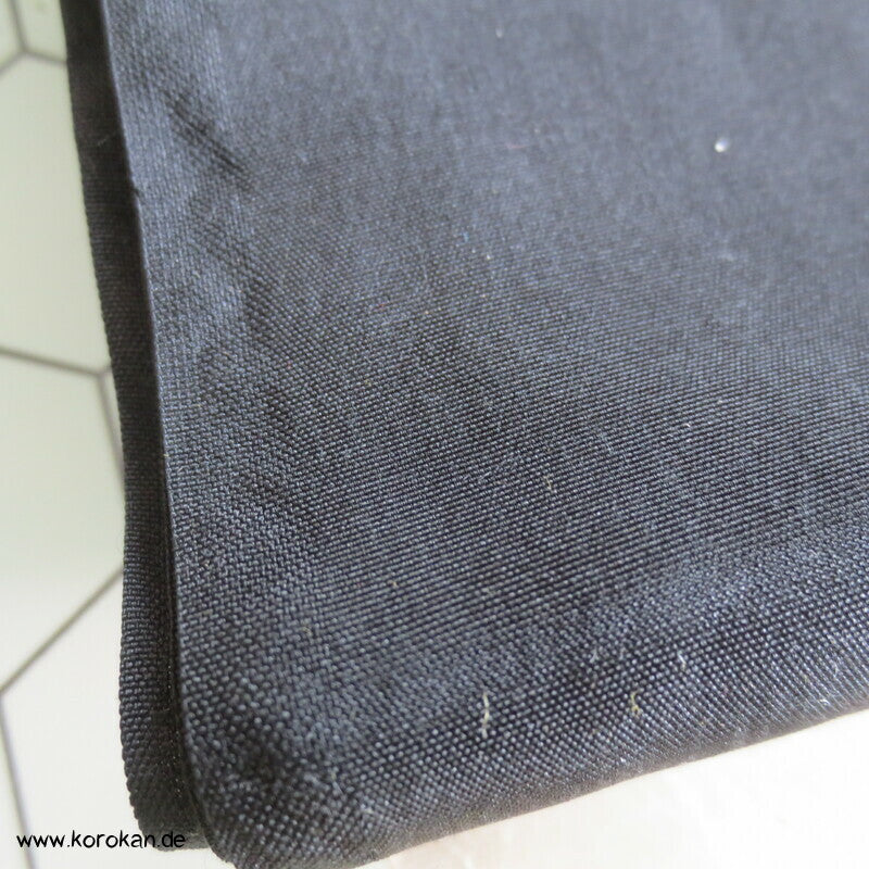 schwarzer Chirimen Crepe Seiden Tanmono Kimono