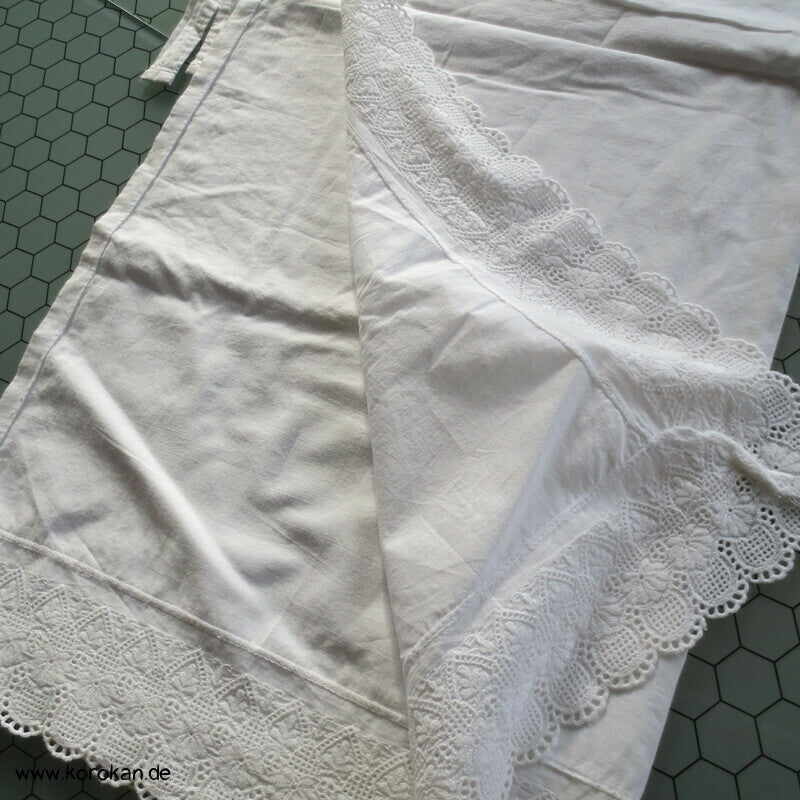 Susoyoke Kimono Wickelunterrock mit Spitzenrand