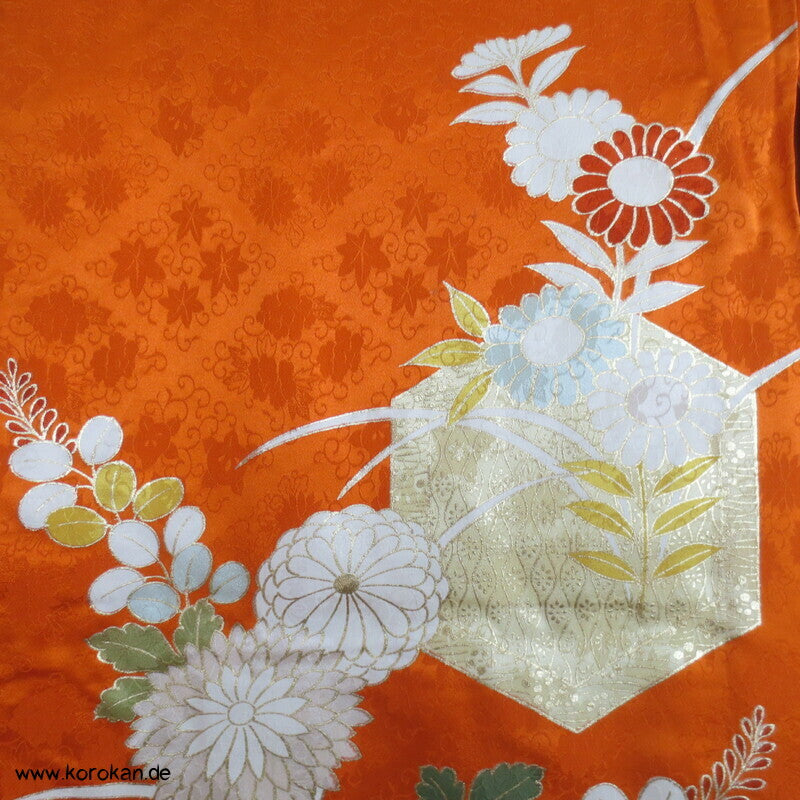 destroyed Heritage, ganz viel Gold Kakeshita Furisode Seidenbrokat Kimono