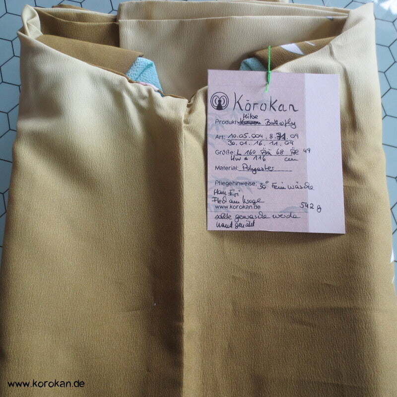 rosa Schmetterlinge auf oliv Verlauf Hitoe Kimono