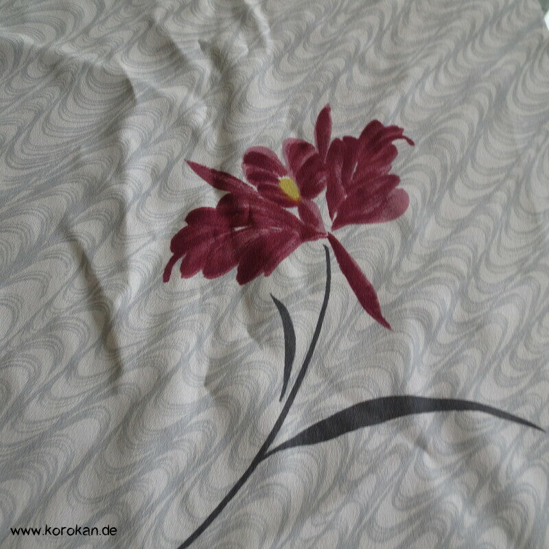 Furoshiki Tragetuch, rote Katleya Orchideen auf Wellenlinien
