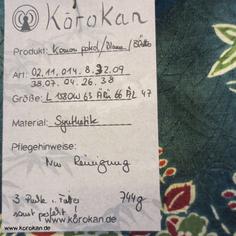 gedruckte Blüten auf petrol Seidendamast Komon Kimono