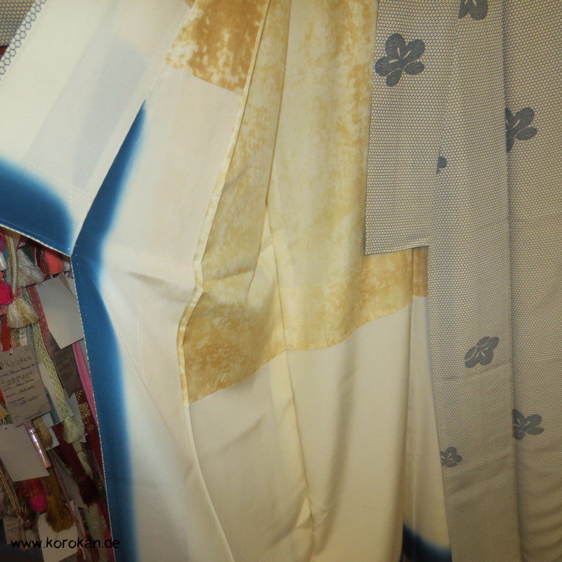 Bienenwabenmuster und Blüten Seidencrepe Komon Kimono
