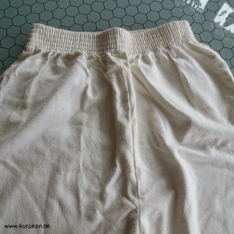Bouretteseiden Shorts / Hosenrock, Gummizug, natur