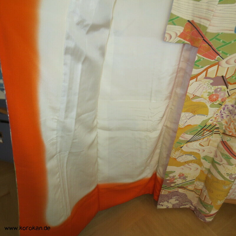 pastellbuntes Diagonalflussmuster Furisode Seidencrepe Kimono