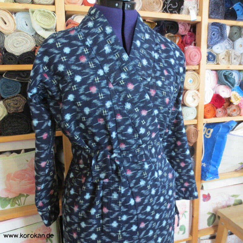 umgearbeitetes Kimono Kleid aus Kurume Kasuri Baumwolle