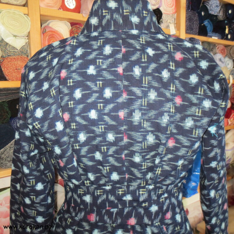 umgearbeitetes Kimono Kleid aus Kurume Kasuri Baumwolle