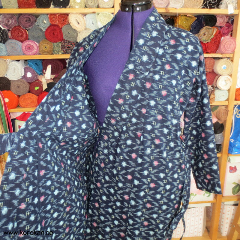 umgearbeitetes Kimono Kleid aus Kurume Kasuri Baumwolle