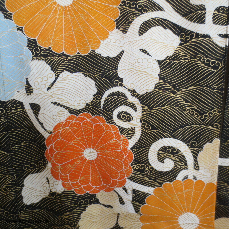 Chrysanthemen und goldene Wellen auf schwarz Seidendamast Furisode Kimono