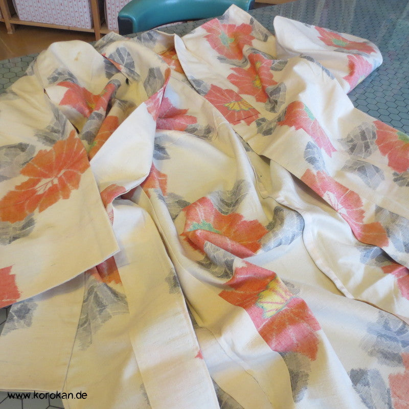 Weihnachtssterne Hitoe Kimono, Kasuri Tsumugi Seide