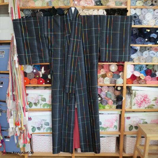 Regenbogenkaro Kasuri Tsumugi Seiden Kimono