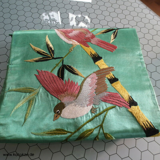 Spatzen im Bambus handgestickt, antiker Nagoya Obi