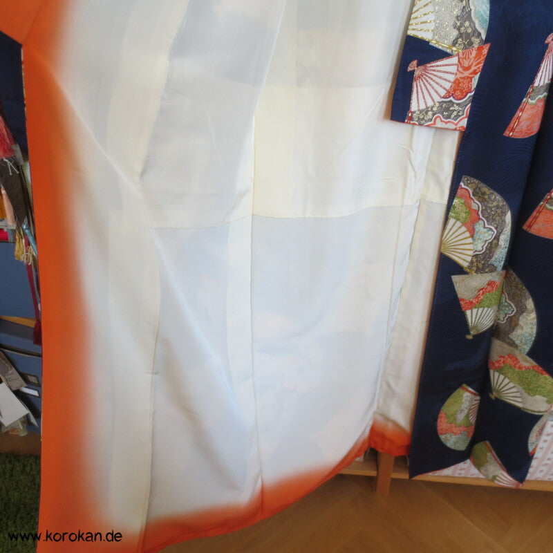 bunte Fächer auf blauem Rinzu Seiden Damast Furisode