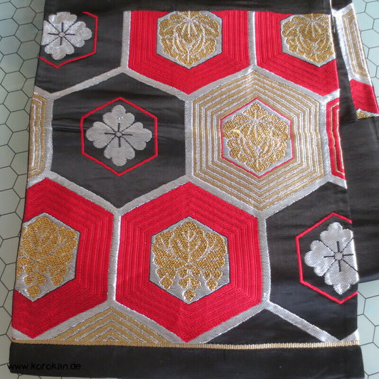 Kikko schwarz rot gold Fukuro Obi
