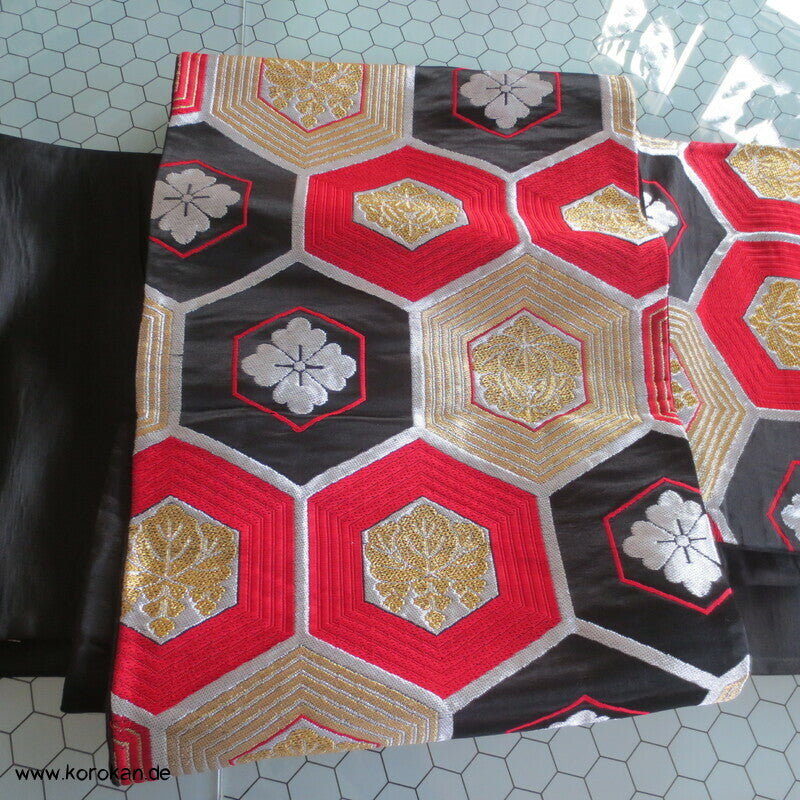 Kikko schwarz rot gold Fukuro Obi