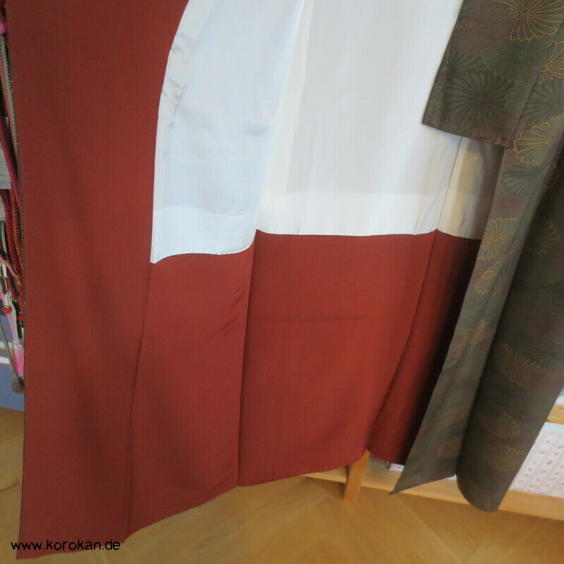 drehende Chrysanthemen Komon Kimono