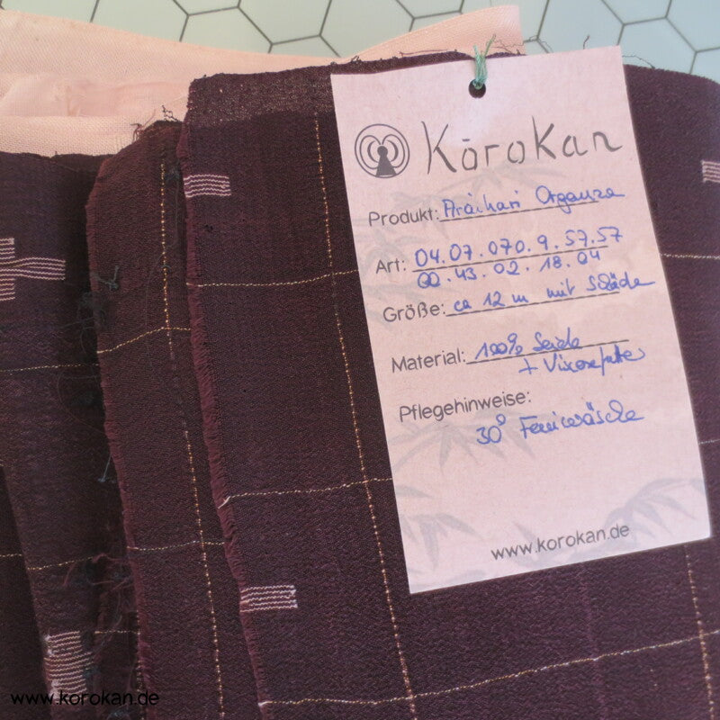Kreuze gewebt in Organza Seide Araihari Haori und Monpe, antik