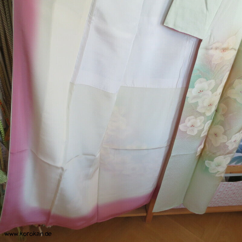 Narzissen Seidendamast Homongi Kimono, teilbestickt