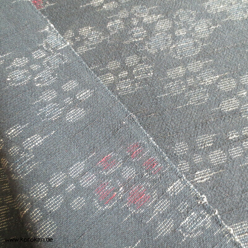 Blüten Kasuri Seide / Wolle Mischgewebe für Kimono