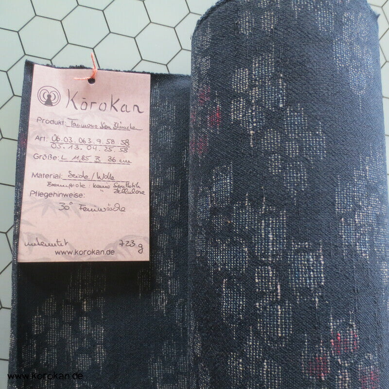 Blüten Kasuri Seide / Wolle Mischgewebe für Kimono
