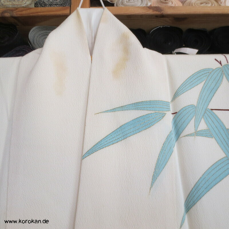 klares Bambusmotiv mit Kiku Seidencrepe Homongi Kimono