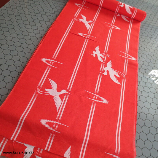 Sandregenpfeifer (?) auf orange Seiden Crepe Kimono Stoff