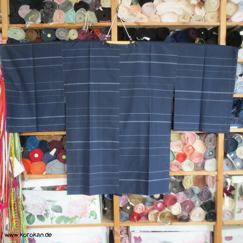 Seiden Michiyuki Kimono Regen Jacke, blau gestreift, dicht geschlagen