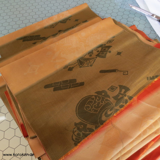 Glückssymbole Meisen Kimono Seiden - antik