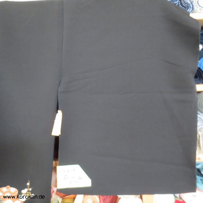schwarz mit Päonien Haori Kimono Seidecrepe Karieba Stoff