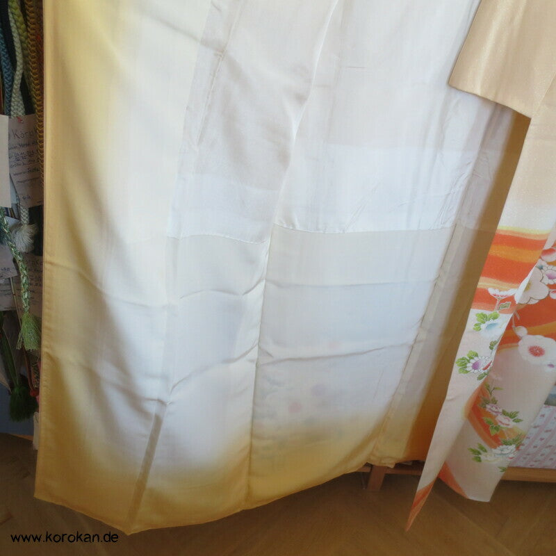 Blütenstrom Homongi Kimono, teil Goldbestickt