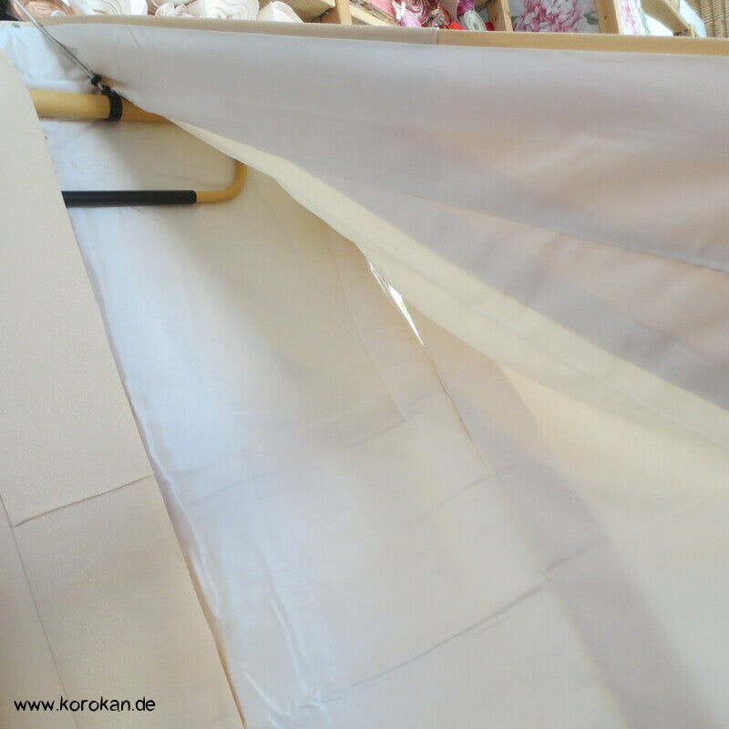 Blütenstrom Homongi Kimono, teil Goldbestickt