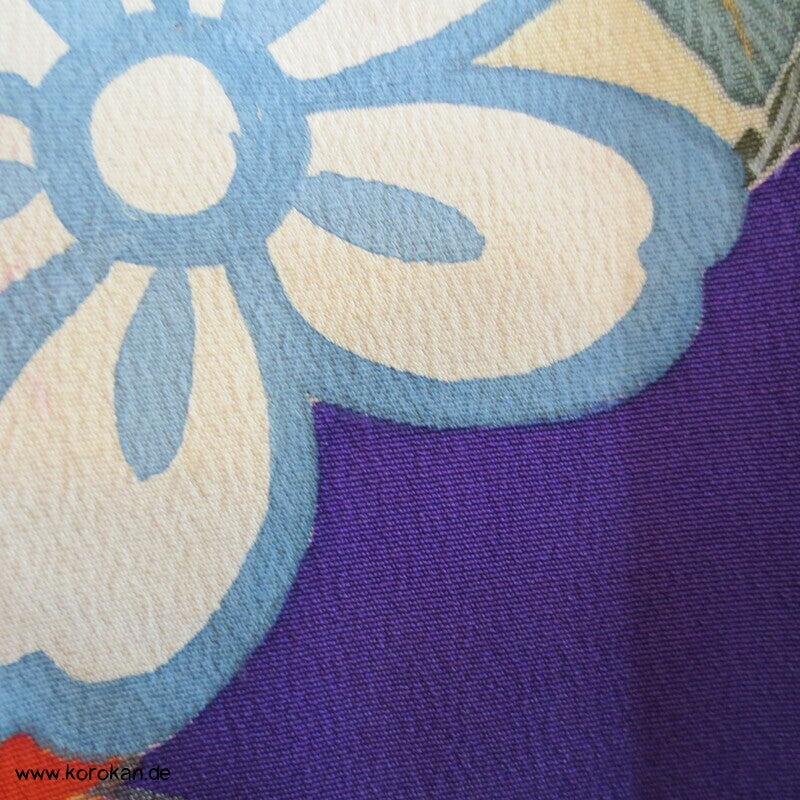 Kusudama, Wellen auf violett, antiker Seiden Furisode Kimono