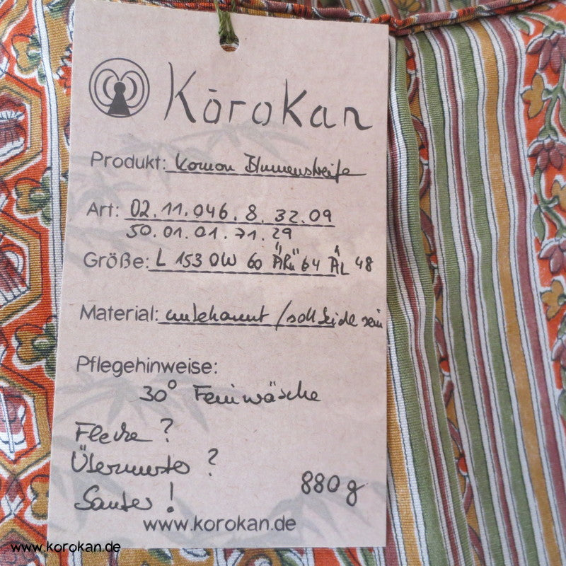 Schatten Blüten auf Streifen Seidencrepe destroyed heritage Komon Kimono