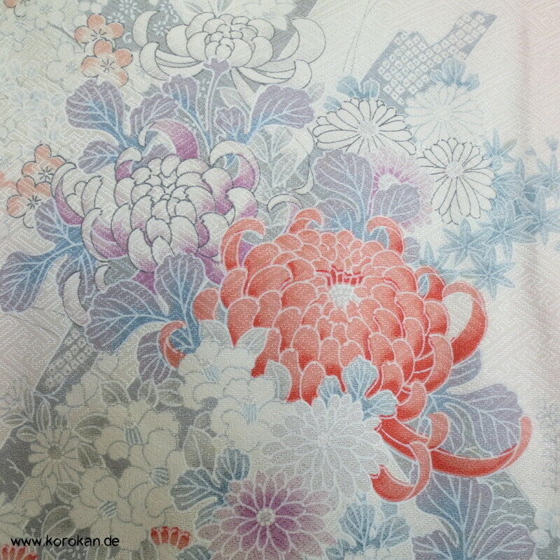 klassischer rosa Chrysanthemen Homongi Kimono