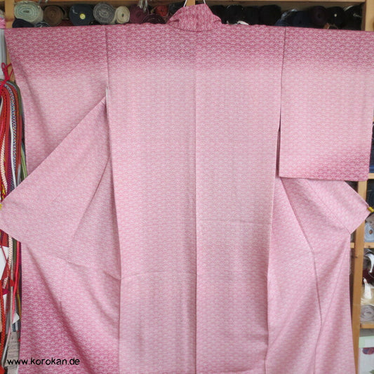 Yamato Homongi Kimono, Seidendamast Segaiha Wellen im Bokashi Farbverlauf