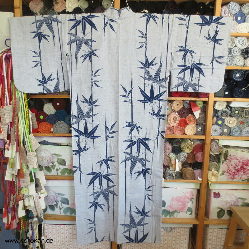 Bambus auf grober Leinwand hausgemachter Yukata