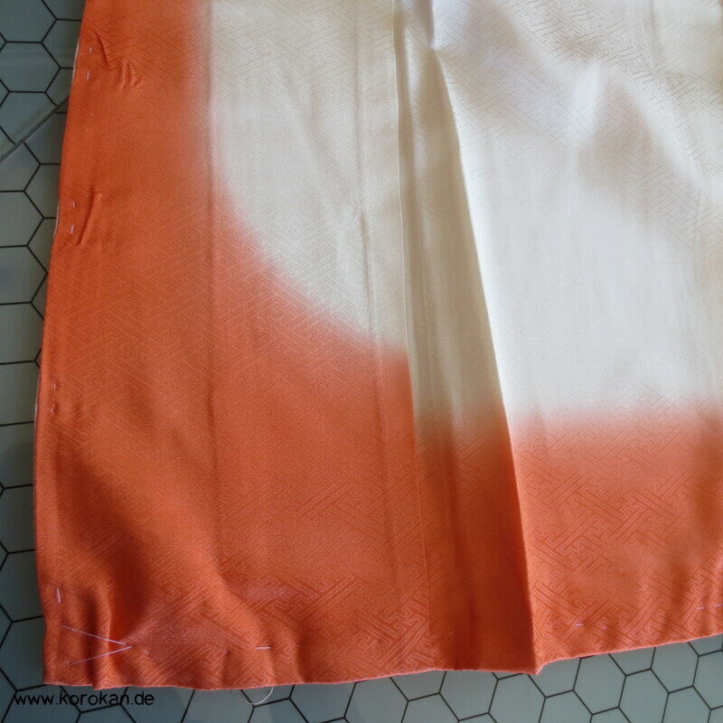 klassischer rosa Chrysanthemen Homongi Kimono