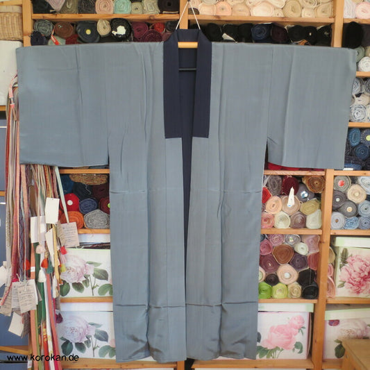 Katana Schwert und Spiegel Juban Unterkimono, Seide