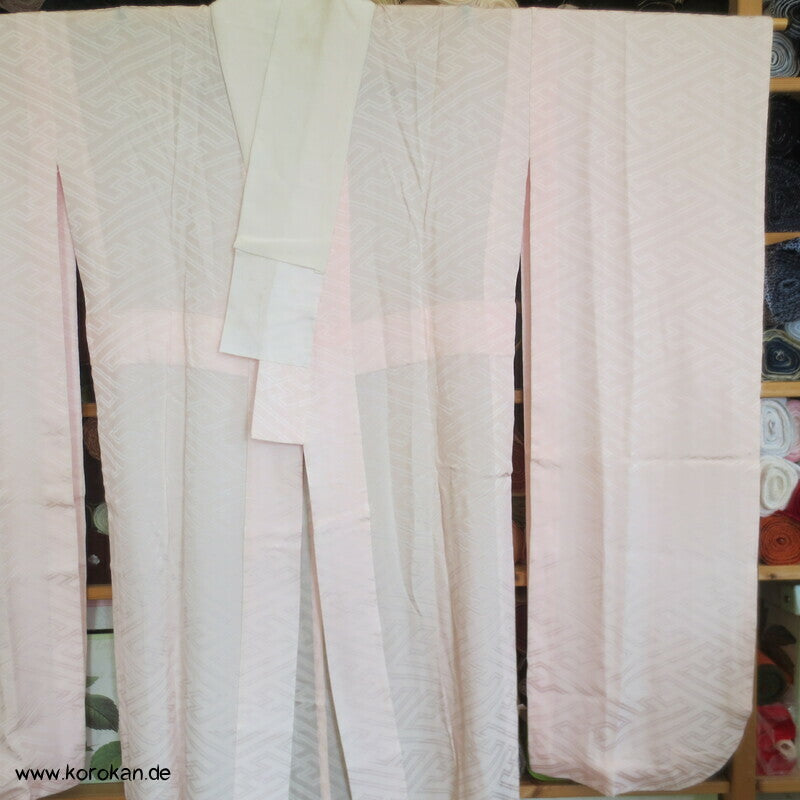 Sayagata Rinzu Damast Seide Jubankimono für Furisode