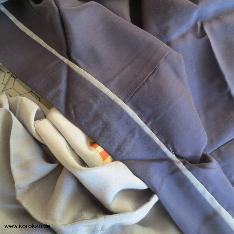 Katana Schwert und Spiegel Juban Unterkimono, Seide