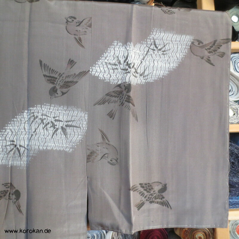 Spatzen und Bambus auf Shibori Fächern Juban Unter - Kimono