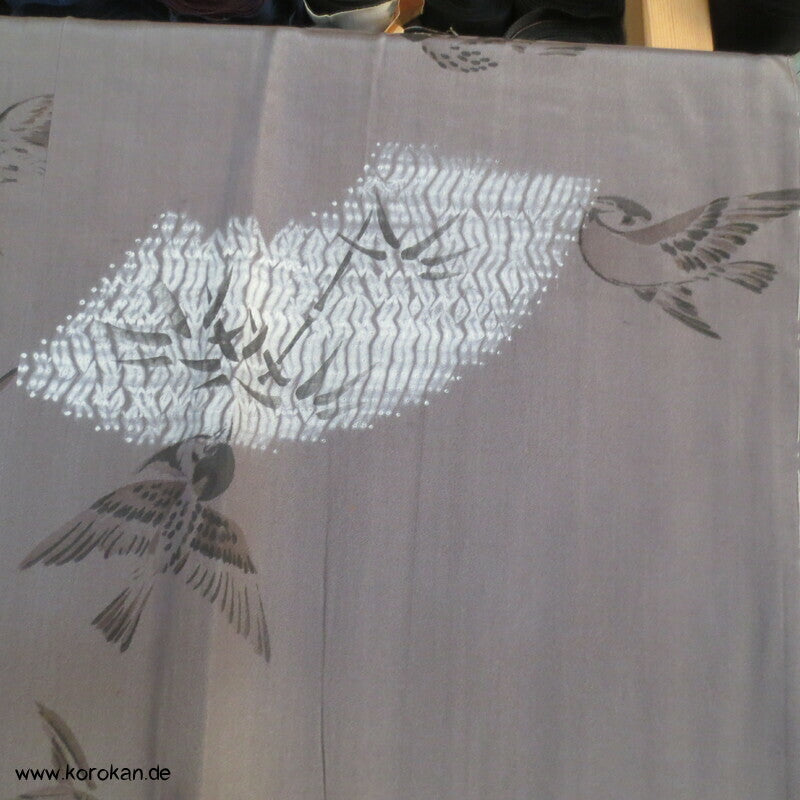 Spatzen und Bambus auf Shibori Fächern Juban Unter - Kimono