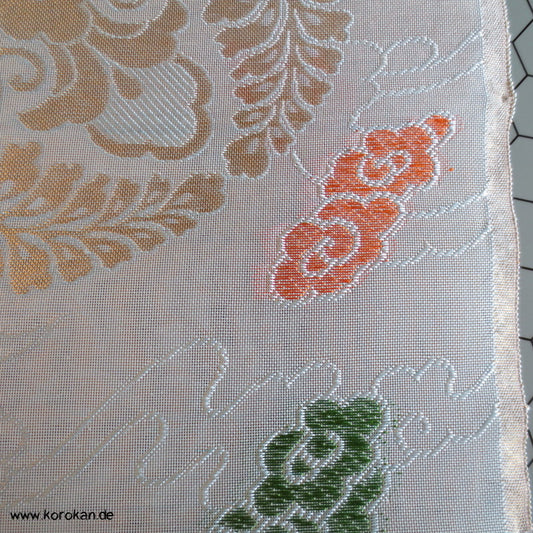 goldene Spiegel und Wolken Seidenbrokat Stoffrest