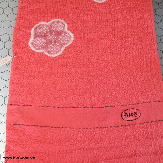 Shibori Ume Blüten Matelassé borkige Kimono Seide