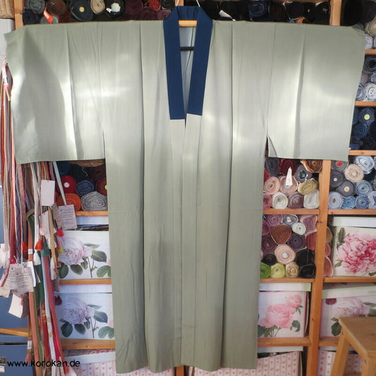 gemalte Hafenlandschaft, Boote, schilffarbene Seide, Juban Unter Kimono