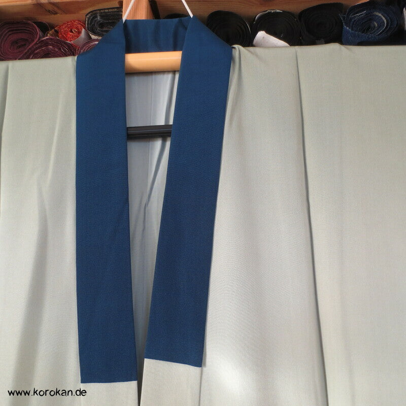 gemalte Hafenlandschaft, Boote, schilffarbene Seide, Juban Unter Kimono