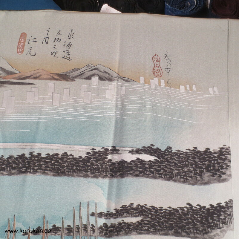 gemalte Hafenlandschaft, Boote, schilffarbene Seide, Juban Unter Kimono