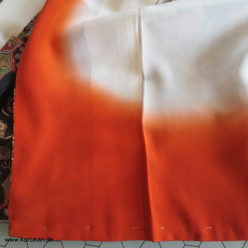 Kikko und Blüten Seidendamast Komon Kimono